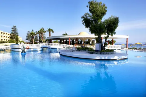 Sunshine Rhodes in Ialysos — foto 4
