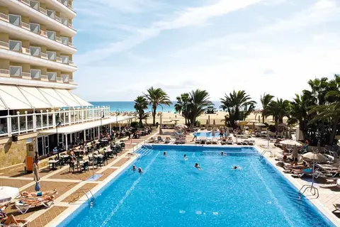 Hotel Riu Oliva Beach Resort in Corralejo — foto 9