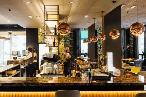 Hotel Malcom & Barret in Valencia — foto 17