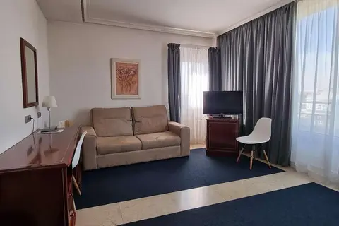 Hotel Gran Legazpi in Madrid — foto 3