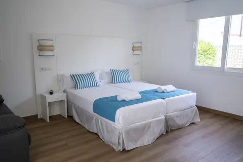 BLUESEA Playa Azul in Alaior — foto 16