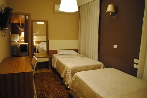 Hotel Vila 60 in Tirana — foto 5