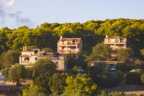 Revera Traditional in Laganas Municipal Unit — foto 2