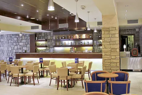 Hotel Montenegro Beach Resort in Bečići — foto 9
