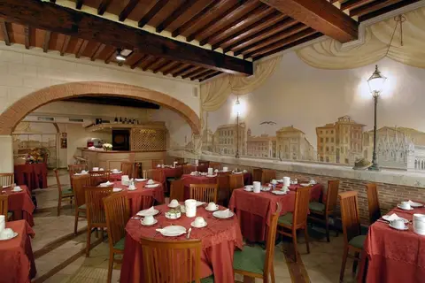 Bologna in San Miniato, foto 2