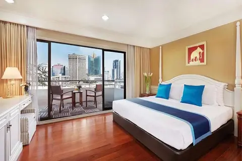 Centre Point Sukhumvit 10 in Bangkok, foto 5