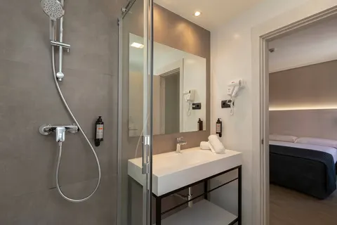Hotel Porcel Ganivet in Madrid — foto 9