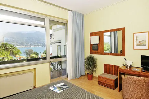 Park Hotel Casimiro Village in San Felice del Benaco — foto 13