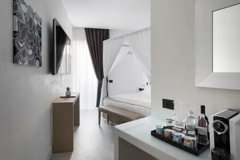 LHP Napoli Palace & SPA in Napels — foto 20