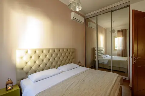 Santorini Suite Home in Φηρά Θήρας — foto 28