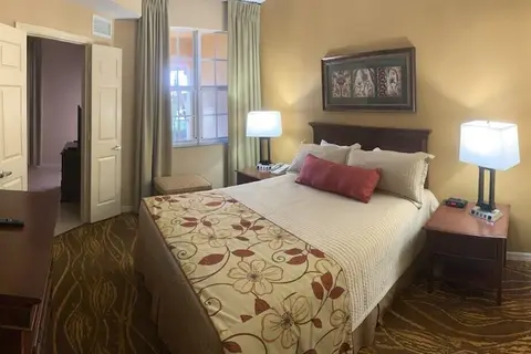 Mizner Place at Weston Town Center in Weston, foto 3