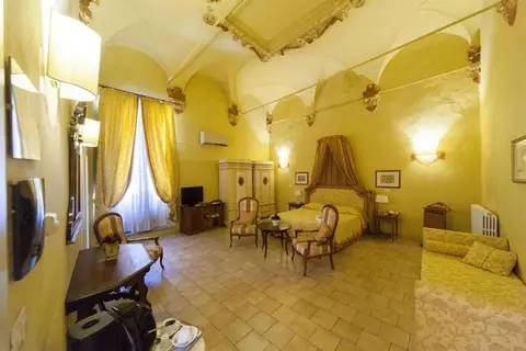 Palazzo Guiderocchi in Ascoli Piceno