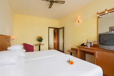 Hotel Zora in Općina Primošten — foto 13
