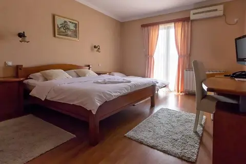 Hotel Holiday in Podgorica — foto 5
