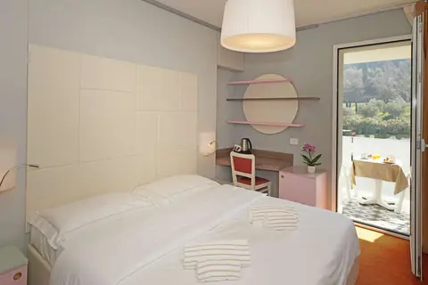 Hotel La Perla Garda in Garda, foto 17