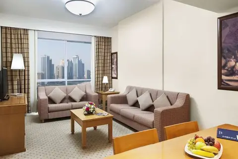 Golden Tulip Sharjah in Sharjah — foto 18