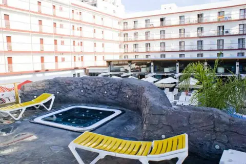 Hotel Papi in Malgrat de Mar — foto 28