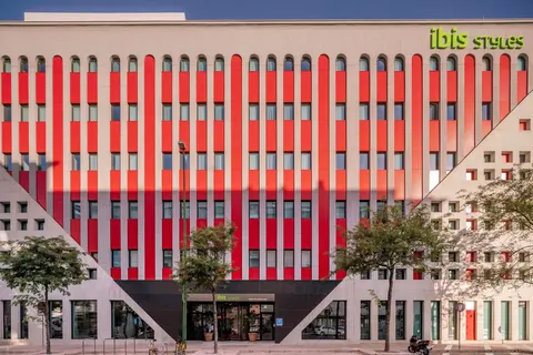 Hotel ibis Styles Sevilla Santa Justa foto 17