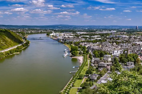 Vierlandencruise Bergvaart over de Rijn foto 11