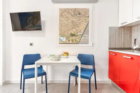 Sol Mogan Suites in Las Burrillas — foto 23