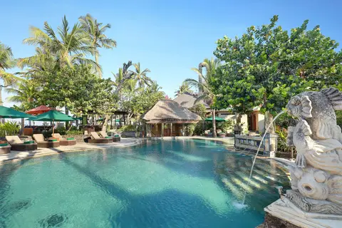Hotel Legian Beach in Kuta — foto 11