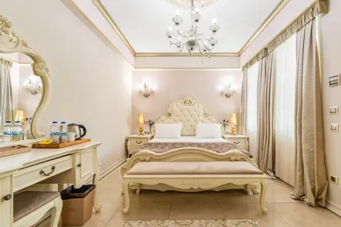 Elegance East Hotel in Muratpaşa — foto 18