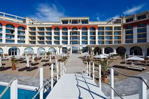 Lighthouse Golfresort & Spa in Baltsjik — foto 12