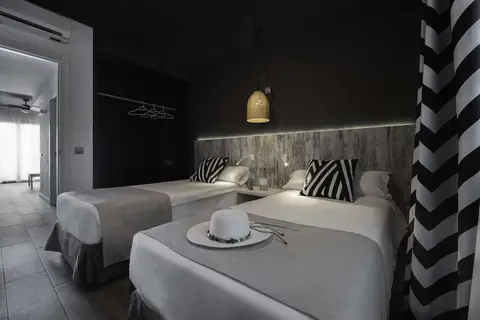 Aparthotel Vibra Mogambo in Sant Jordi de ses Salines — foto 19