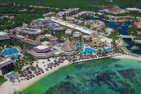 Catalonia Yucatan Beach Resort & Spa in Puerto Aventuras — foto 2