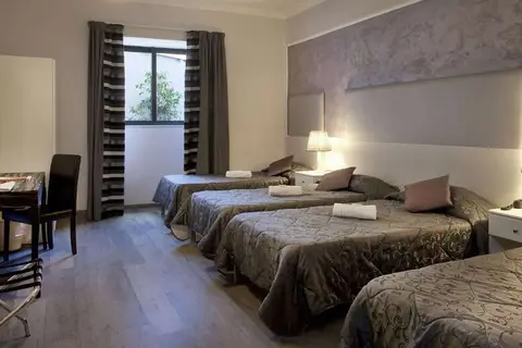 Sliema Marina Hotel in Tas-Sliema — foto 15