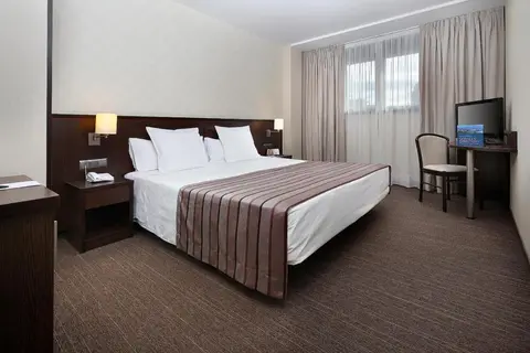 Hotel Lugano Barcelona in Barcelona — foto 6
