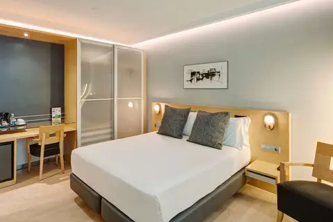 Sercotel Caspe in Barcelona — foto 23