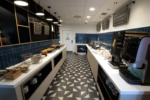Travelodge Madrid Metropolitano in Madrid — foto 26
