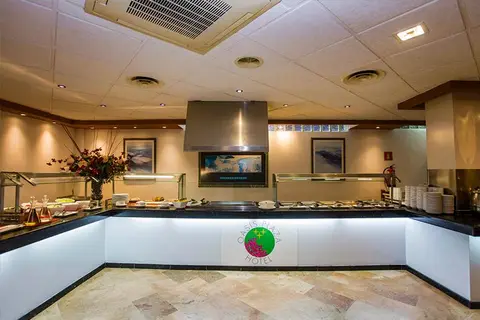Oasis Plaza in Benidorm — foto 15