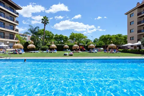Aparthotel - Apartamentos Olimar II in Calafell