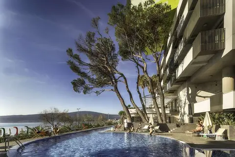 Carine Hotel Park in Bijela