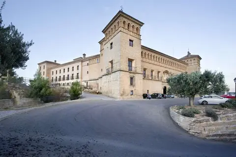 Parador de Alcañiz in Alcañiz — foto 22