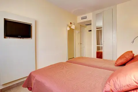 Grupotel Tamariscos in Cala'n Bosch — foto 30
