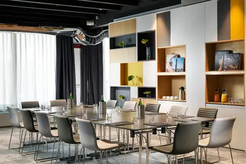 UNAHOTELS The One Milano in San Donato Milanese — foto 8
