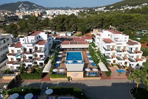 Apartamentos Casa Luis by Invisa in Santa Eulària des Riu — foto 4