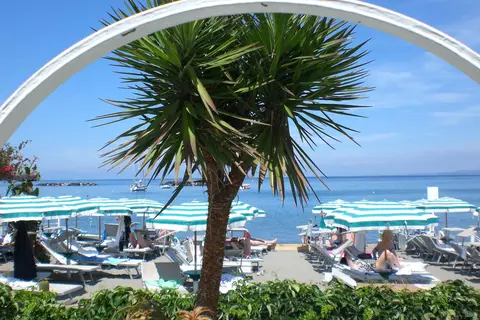 Hotel Solemare Beach & Beauty Spa in Ischia — foto 12