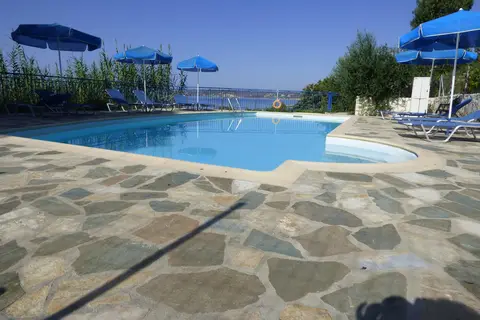 Milos Studios in Λουρδάτα — foto 30