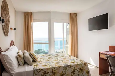 Cartago Nova by Alegria in Malgrat de Mar — foto 5