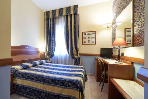 Hotel Ristorante La Piana in Amorosi — foto 10