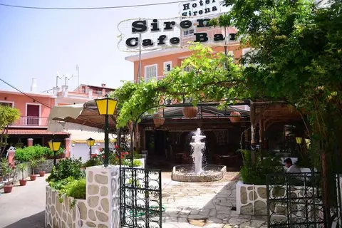 Sirena Beach Hotel in Γουβιά — foto 11