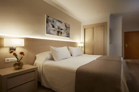 Hotel Las Arenas Affiliated by Meliá in Benalmadena — foto 11