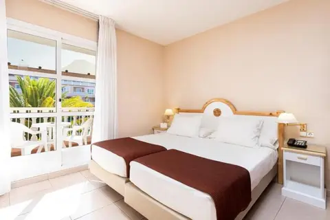 Europe Playa Marina in Illetas — foto 4