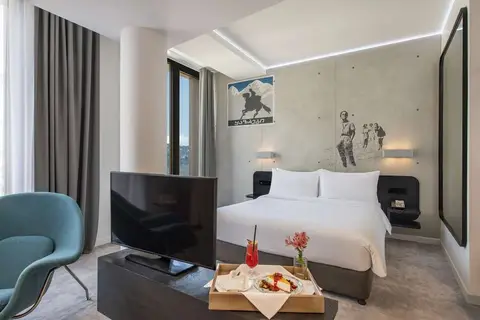 Golden Tulip Design Tbilisi in Tbilisi — foto 5