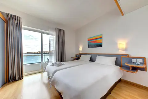 Appartementen AX Sunny Coast Resort & Spa in San Lawrenz — foto 2