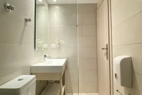 Louvre Hotel in Γουβιά — foto 30